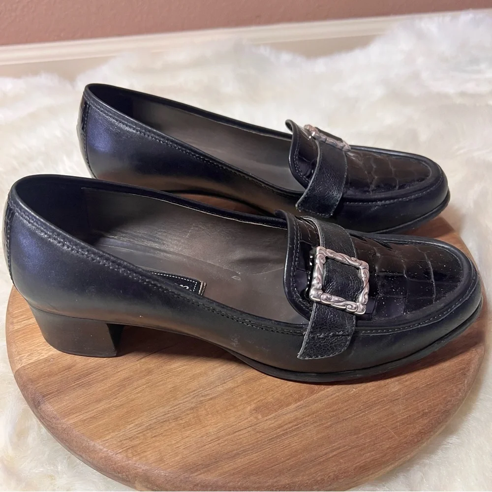 Brighton Women's Classic Black Leather Loafers with Block Heel Size 7.5